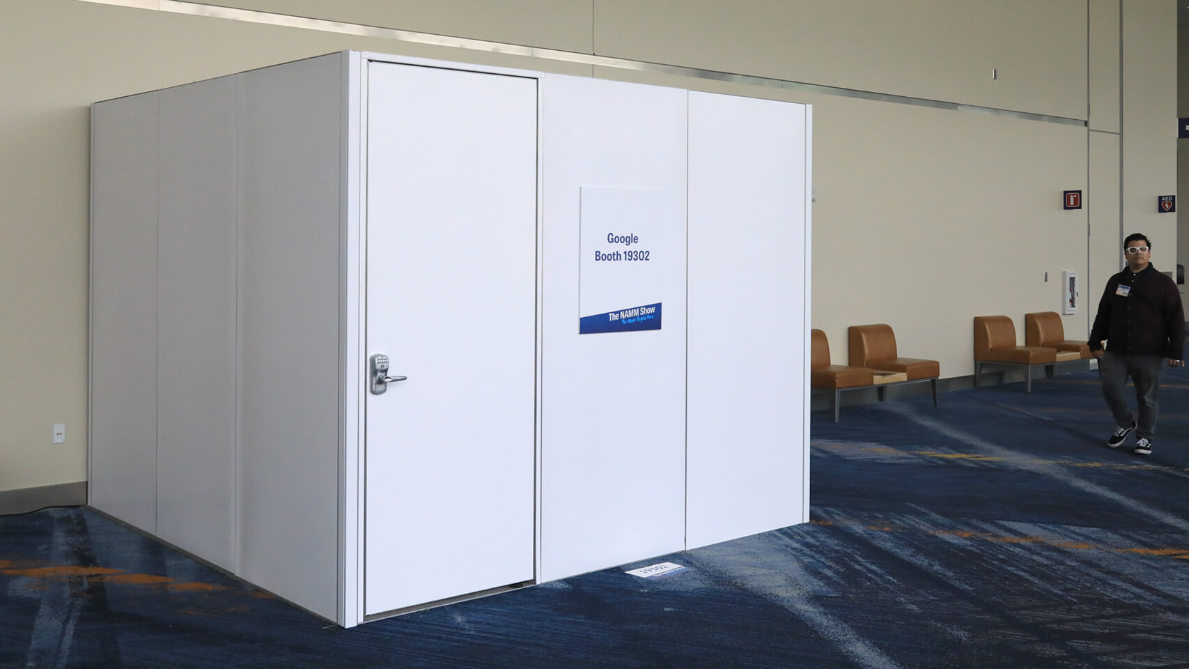 10' x 10' Turnkey Room Package